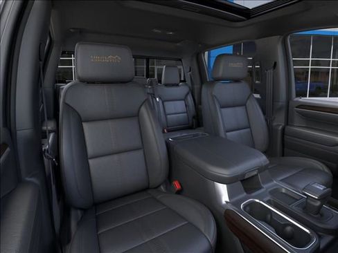 New 2026 Chevrolet Silverado 1500 High Country AWD/4WD image 17