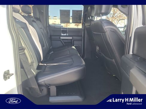 Used 2022 Ford F350 Platinum w/ FX4 Off-Road Package image 18
