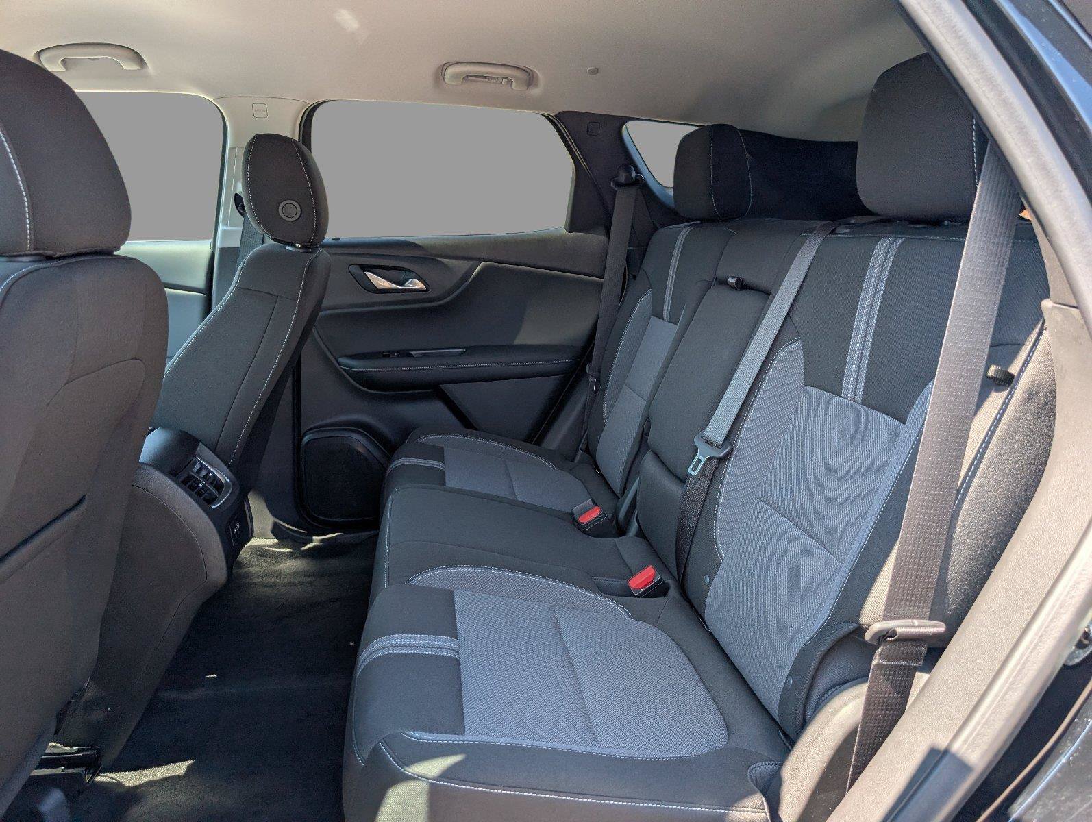 New 2026 Chevrolet Blazer LT w/ Convenience Package FWD image 33