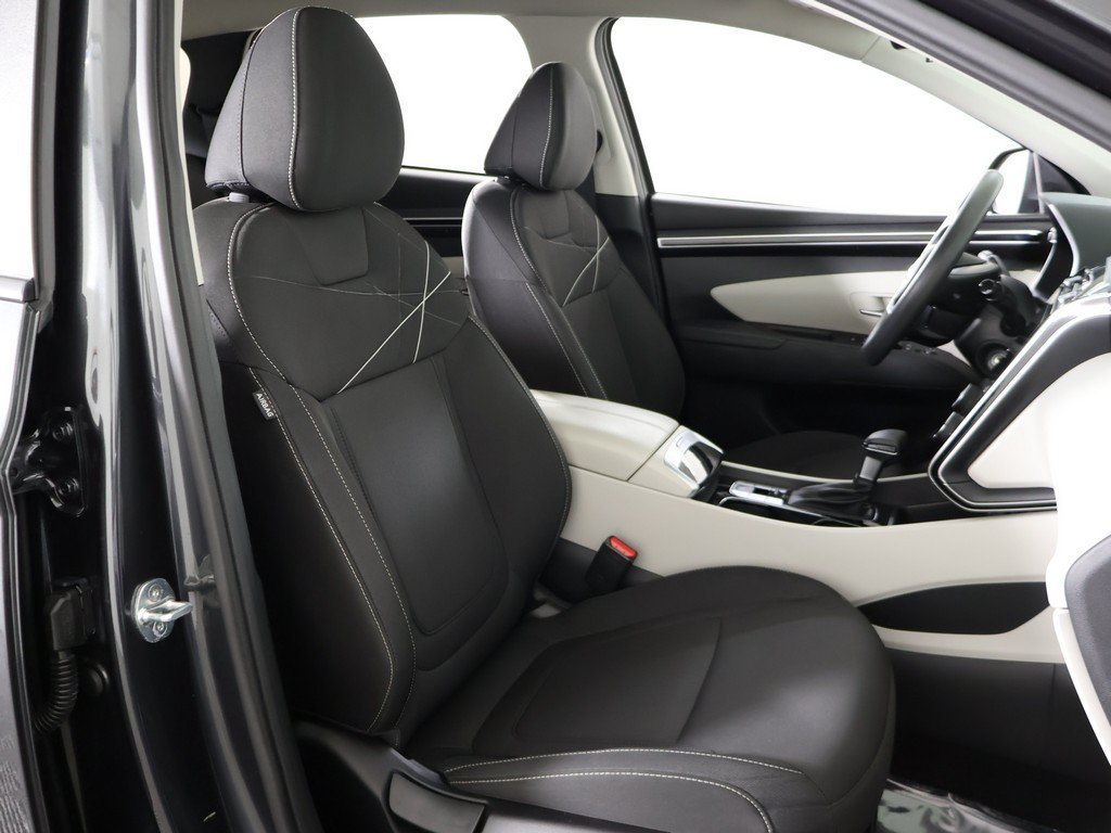 Used 2024 Hyundai Tucson SE FWD image 30