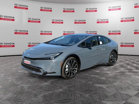 New 2026 Toyota Prius Plug-In Hybrid FWD image 1