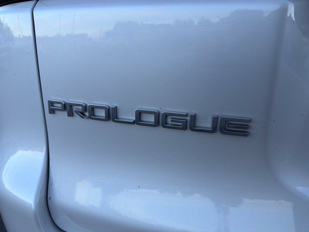 Used 2024 Honda Prologue EX image 12