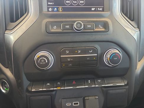 Used 2023 Chevrolet Silverado 1500 W/T RWD image 21