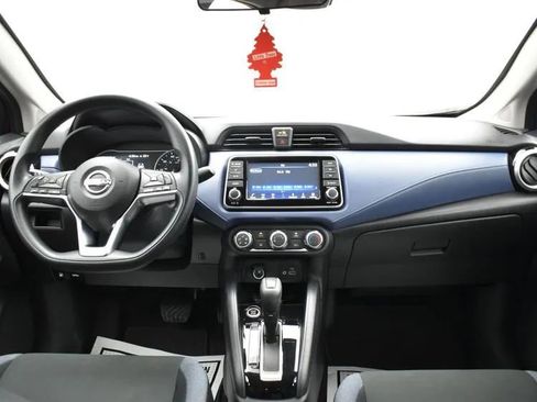 Used 2024 Nissan Versa SV image 18