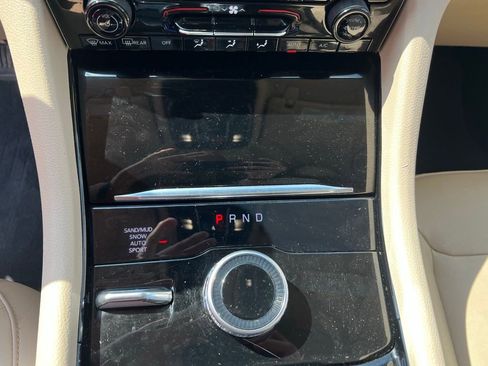 Used 2022 Jeep Grand Cherokee L Limited image 36