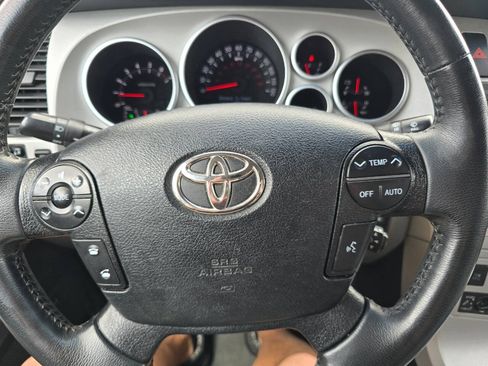Used 2008 Toyota Sequoia Platinum w/ Cold Area Pkg AWD/4WD image 18