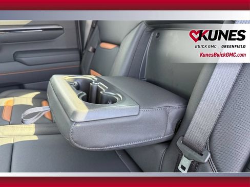 New 2026 GMC Sierra 1500 AT4 w/ AT4 Premium Package AWD/4WD image 15