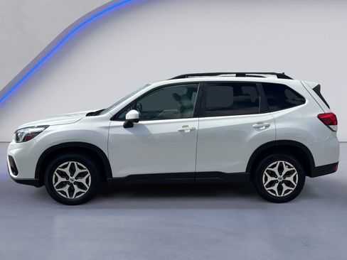 Used 2021 Subaru Forester Premium AWD/4WD image 8