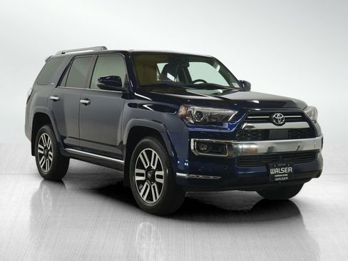 Used 2022 Toyota 4Runner Limited image 7