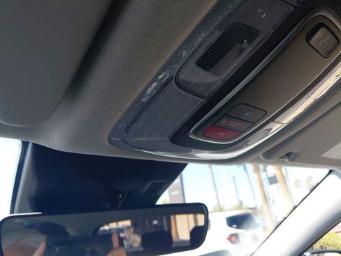 Used 2024 Hyundai Kona SEL image 7