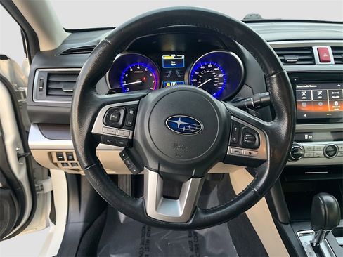 Used 2017 Subaru Legacy 2.5i Limited image 11