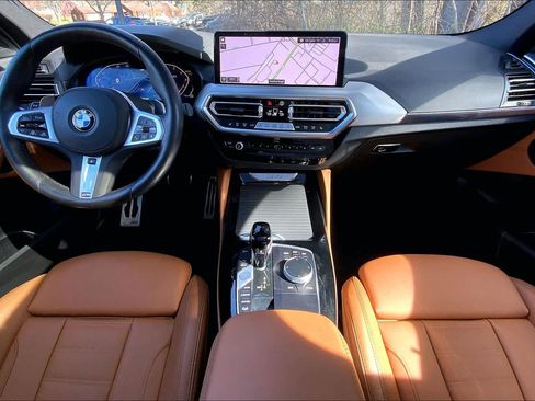 Used 2023 BMW X4 xDrive30i w/ M Sport Package AWD/4WD image 16