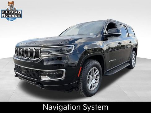 Used 2023 Jeep Wagoneer 4WD image 1