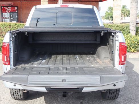 Used 2016 Ford F150 Platinum w/ Equipment Group 701A Luxury image 9