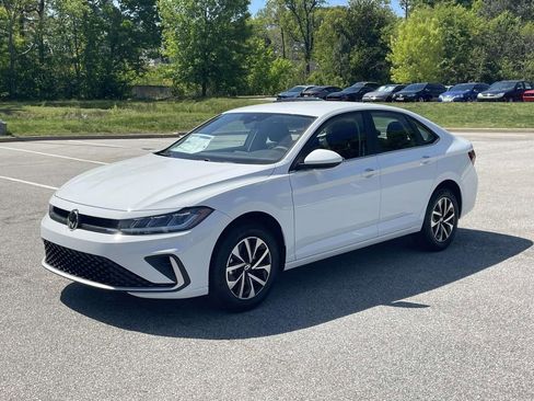 New 2026 Volkswagen Jetta S FWD image 3