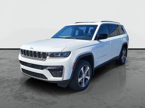 New 2026 Jeep Grand Cherokee L Limited w/ Luxury Tech Group II AWD/4WD image 5