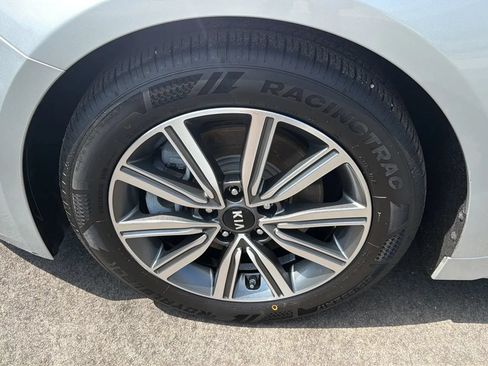 Used 2020 Kia Optima Premium FWD image 12