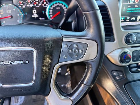 Used 2018 GMC Yukon Denali w/ Denali Ultimate Package image 24
