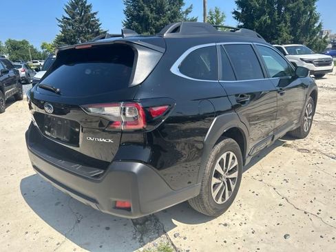 Certified 2025 Subaru Outback Premium w/ Popular Package #1A AWD/4WD image 5