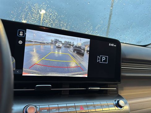 Used 2025 Hyundai Kona SEL image 23