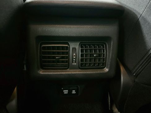 Used 2025 Toyota Camry LE FWD image 25