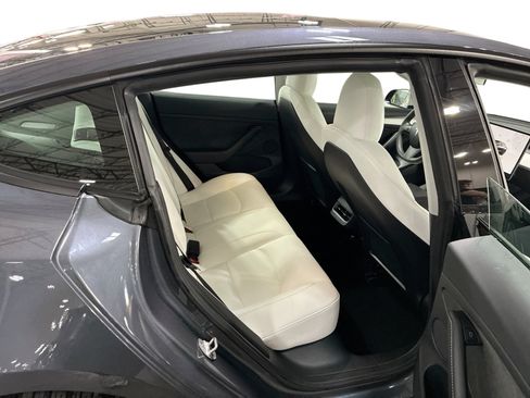 Certified 2023 Tesla Model 3 Standard Range RWD image 11