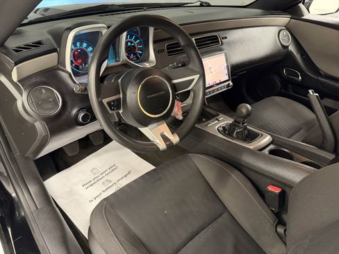 Used 2010 Chevrolet Camaro LS image 23