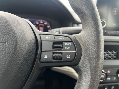 Used 2024 Honda Accord LX image 17