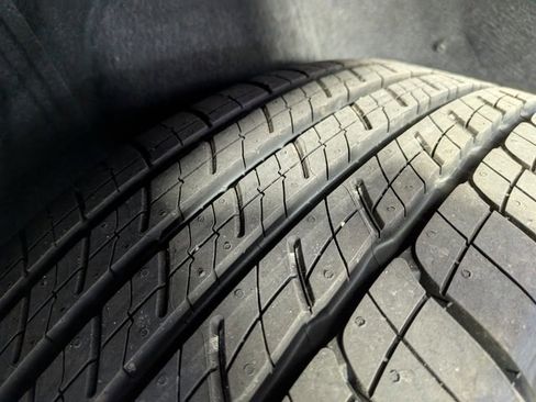 New 2025 Cadillac XT5 Premium Luxury image 37