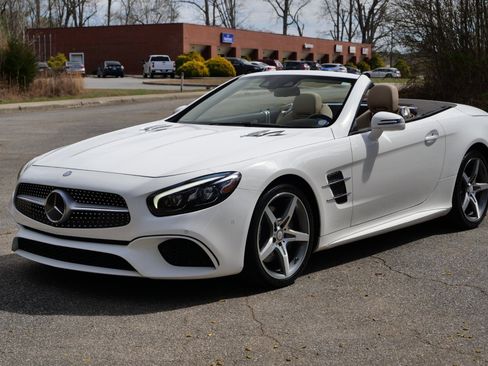 Used 2017 Mercedes-Benz SL 550 550 Roadster / 4.7L V8 / Massa image 6