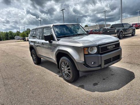 Used 2025 Toyota Land Cruiser AWD/4WD image 11
