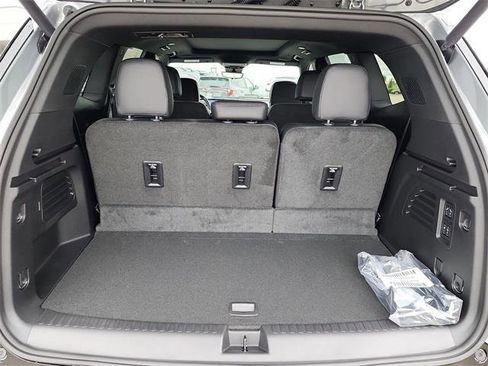 New 2026 Buick Enclave Sport Touring w/ Super Cruise Package image 5