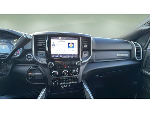 Used 2022 RAM 2500 Big Horn w/ Level C Equiment Group image 17