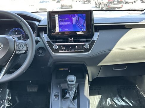 Certified 2026 Toyota Corolla Cross LE w/ Moonroof Package image 30