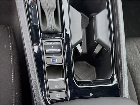 Used 2025 Honda Accord Sport image 17