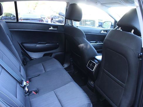 Used 2022 Kia Sportage LX FWD image 16