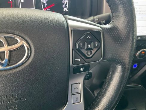 Used 2023 Toyota 4Runner SR5 Premium w/ Moonroof Package RWD image 12