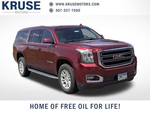 Used 2019 GMC Yukon XL SLT w/ Open Road Package AWD/4WD image 1