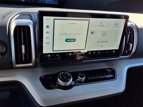 New 2025 Ford Expedition Max Active image 13