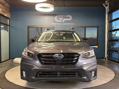 Used 2020 Subaru Outback Onyx Edition XT w/ Popular Package #2 AWD/4WD image 8