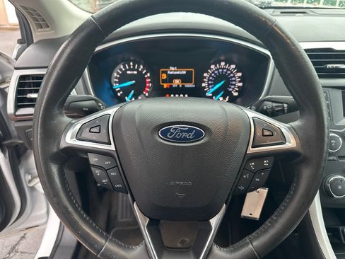 Used 2015 Ford Fusion SE w/ Equipment Group 201A FWD image 23