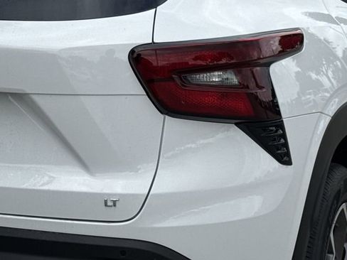 New 2026 Chevrolet Trax LT FWD image 7