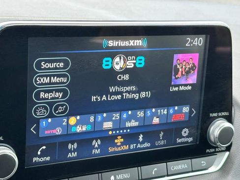 Used 2025 Nissan Sentra SV image 10