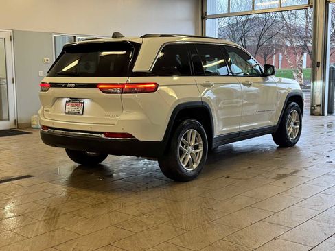 Used 2024 Jeep Grand Cherokee Laredo X w/ Luxury Tech Group I image 4