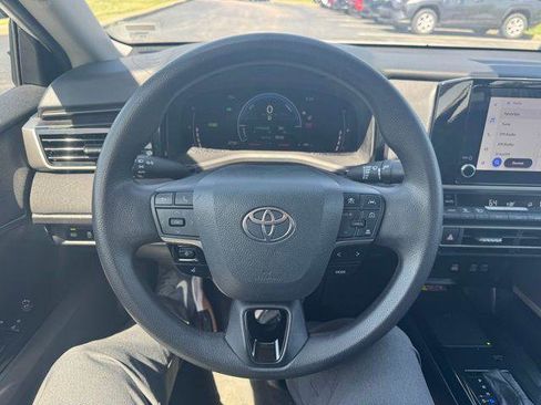 Certified 2025 Toyota Camry LE FWD image 14