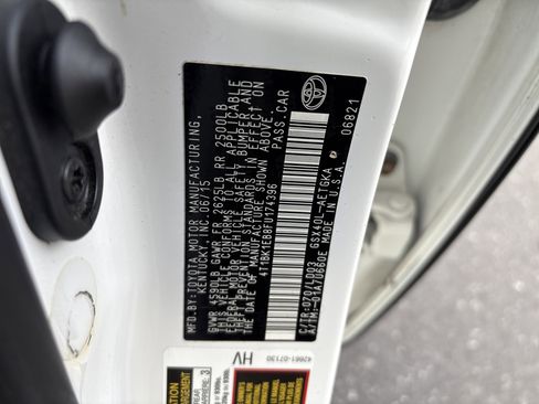 Used 2015 Toyota Avalon XLE image 34