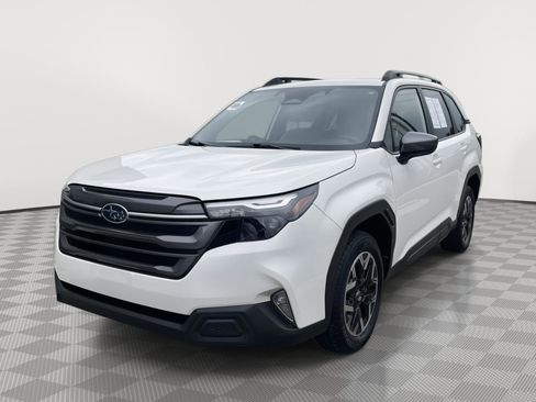 Used 2025 Subaru Forester Premium w/ Convenience Package #1 AWD/4WD image 23