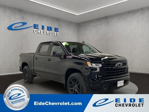 Used 2023 Chevrolet Silverado 1500 RST image 1