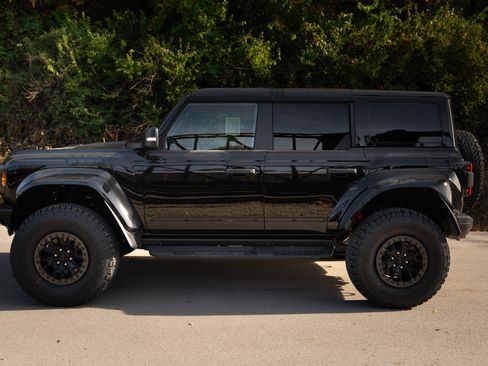 New 2025 Ford Bronco Raptor image 7