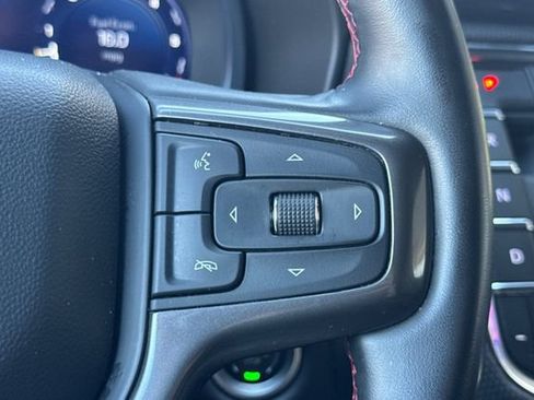 Used 2024 Chevrolet Suburban RST RWD image 29